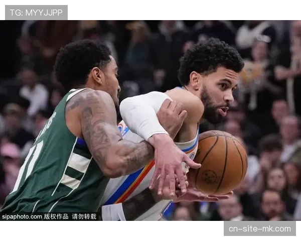 雷霆新秀托皮奇抗癌回归迎首秀 全场起立鼓掌致敬励志故事